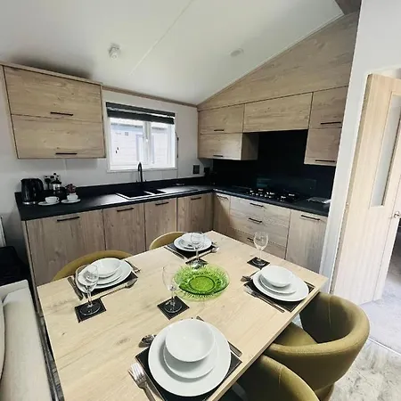 Fir Tree With Hot Tub *