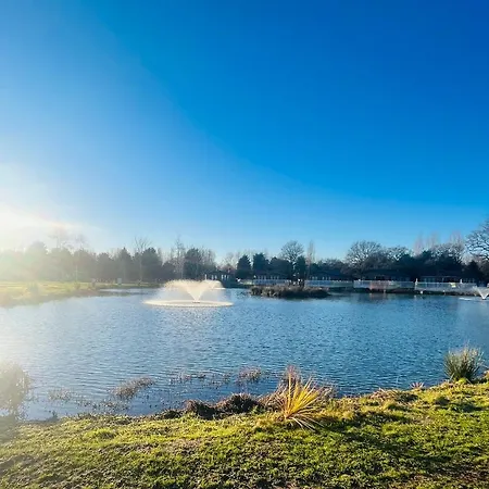 펜션 Fir Tree With Hot Tub