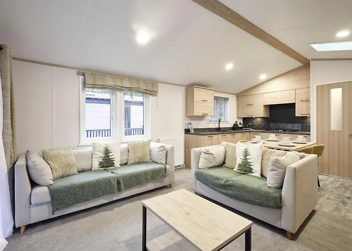 Fir Tree With Hot Tub 度假居